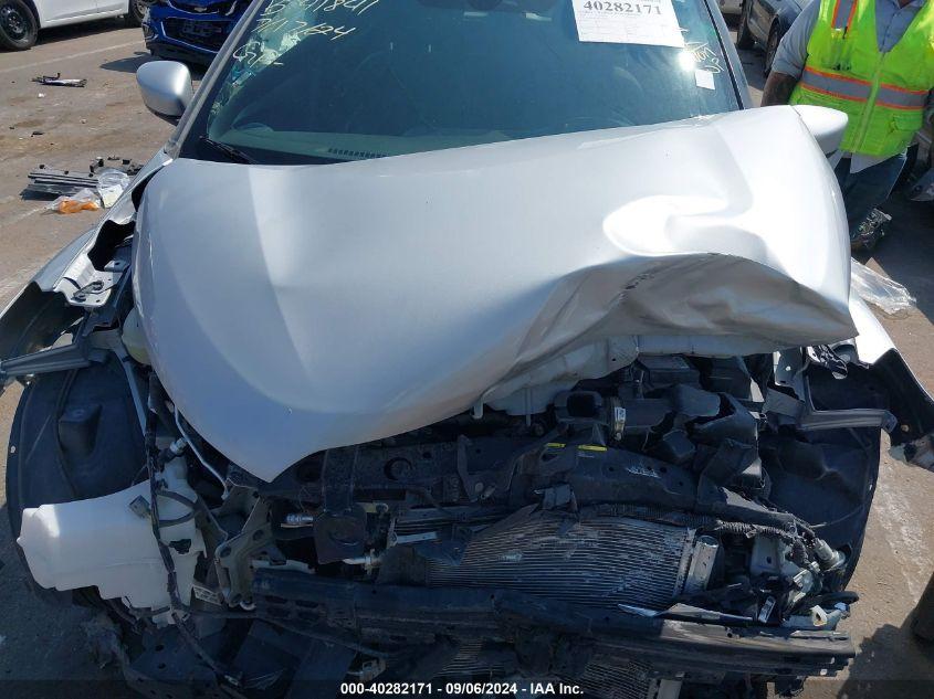 NISSAN KICKS SV XTRONIC CVT 2020