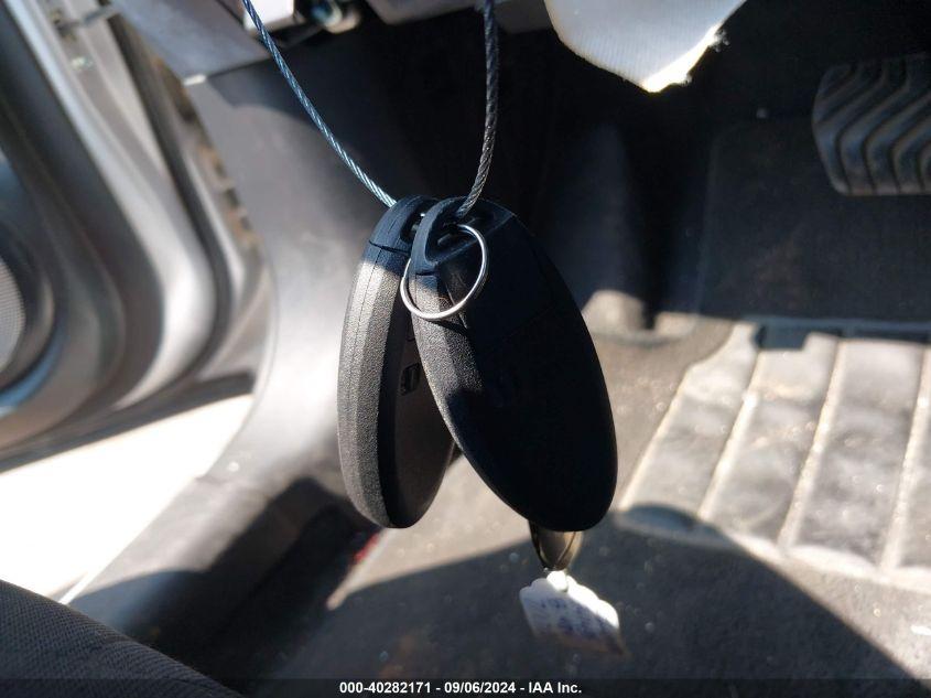 NISSAN KICKS SV XTRONIC CVT 2020