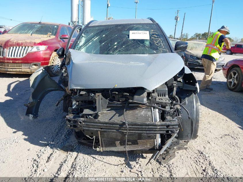 NISSAN KICKS SR XTRONIC CVT 2023