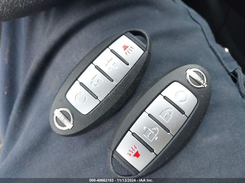 NISSAN KICKS SR XTRONIC CVT 2022