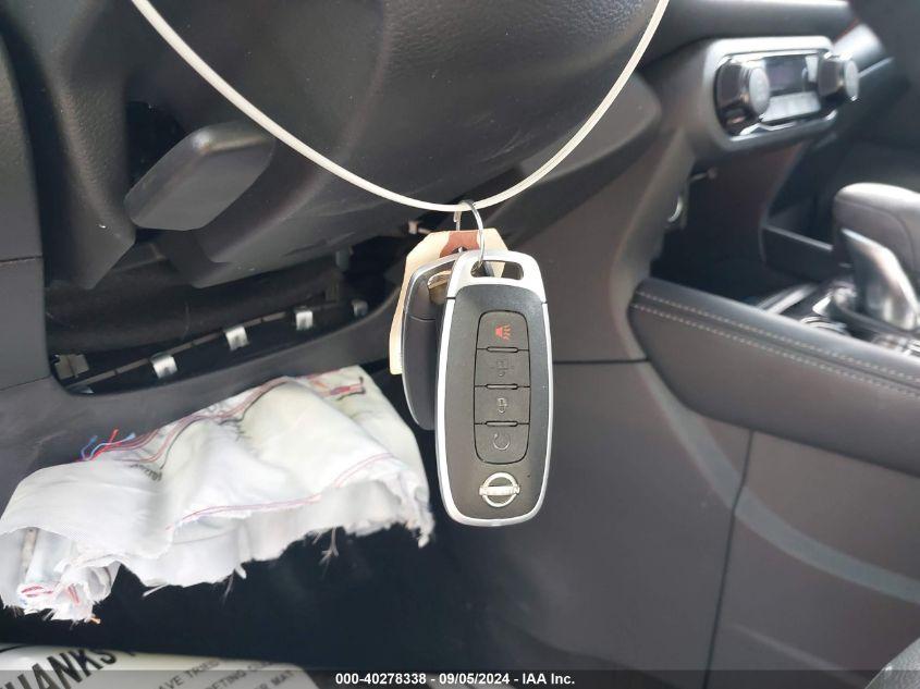 NISSAN KICKS SR XTRONIC CVT 2023