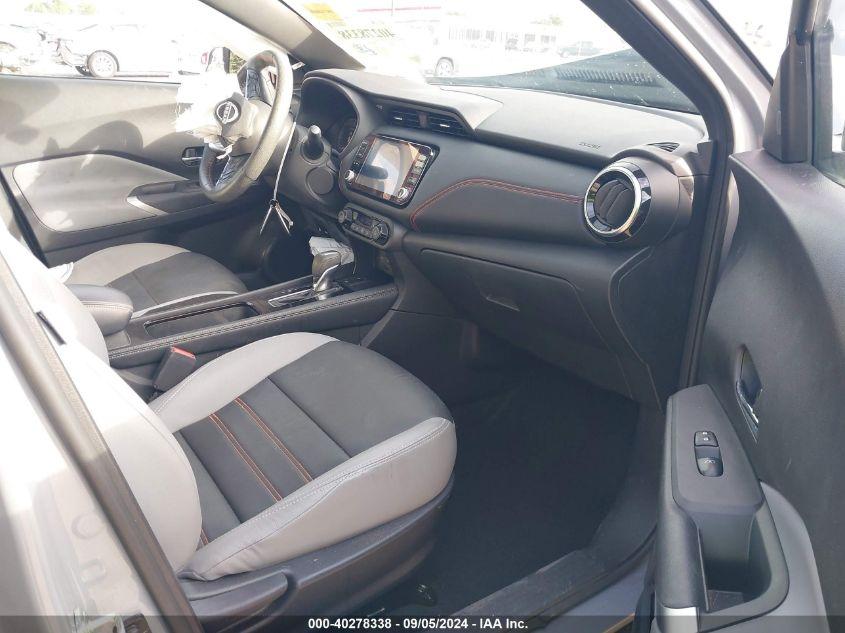 NISSAN KICKS SR XTRONIC CVT 2023