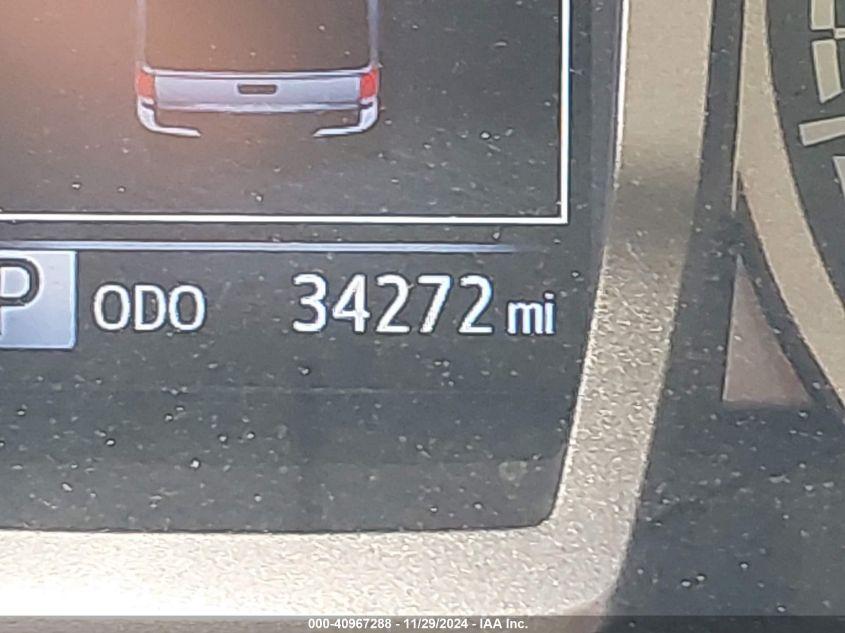 TOYOTA TACOMA SR5 V6 2022