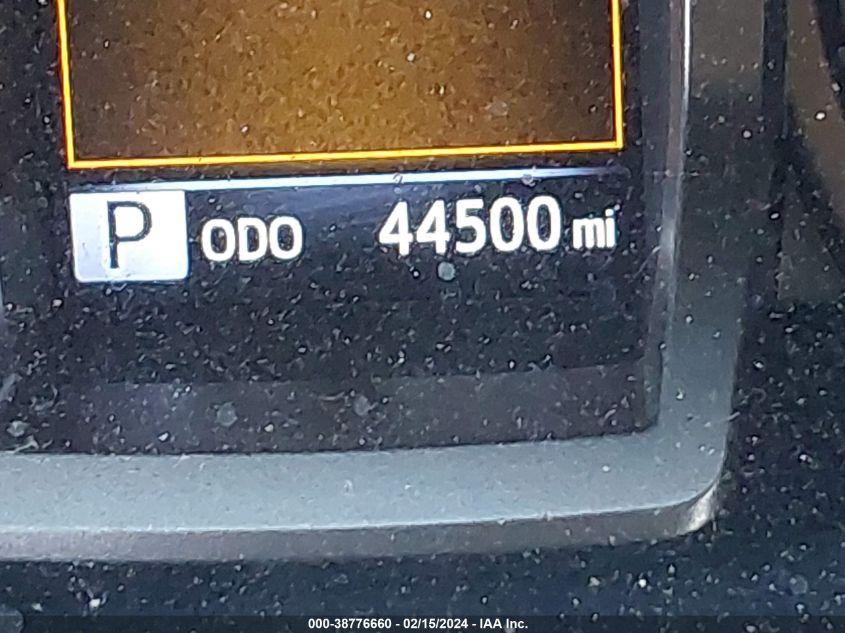 TOYOTA TACOMA SR5 V6 2022