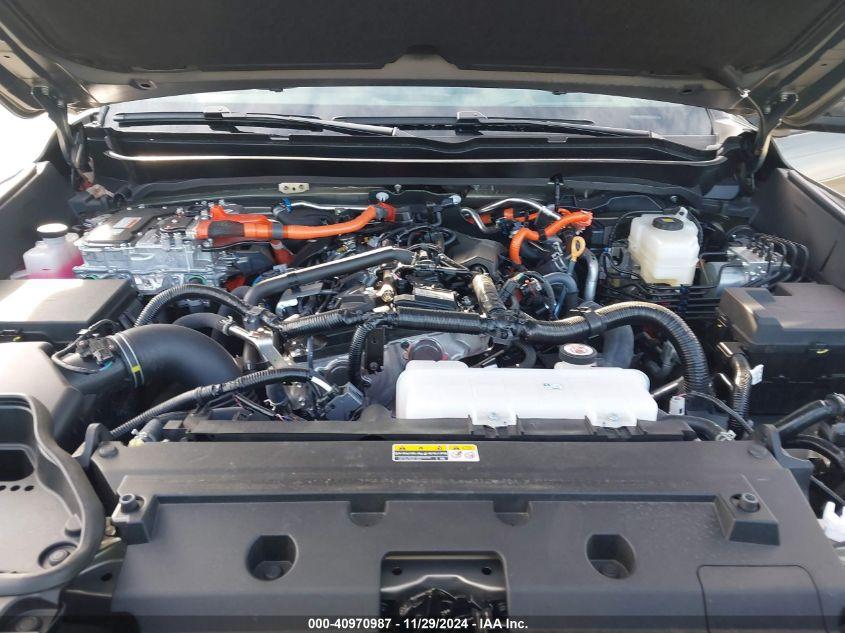 TOYOTA TACOMA HYBRID LIMITED 2024