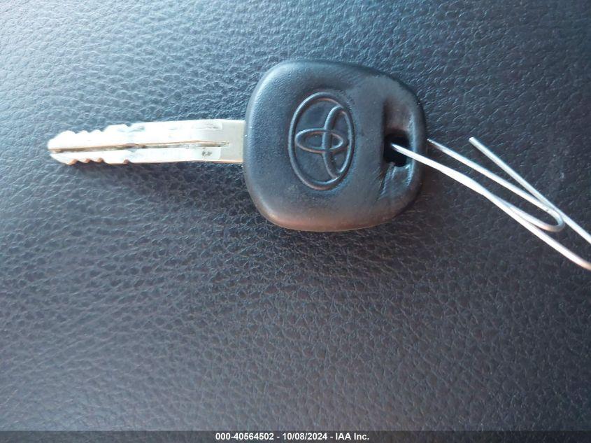 TOYOTA TACOMA SR 2022