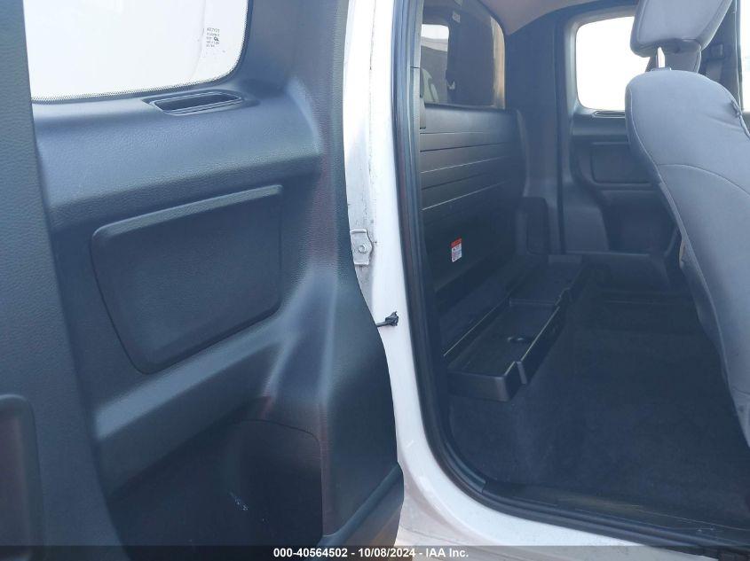 TOYOTA TACOMA SR 2022