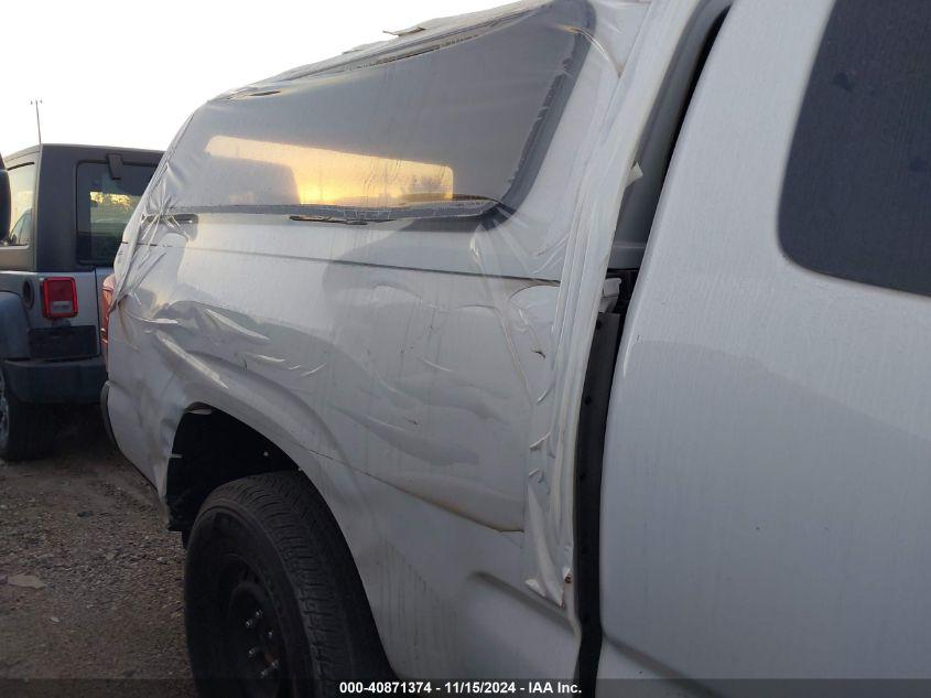 TOYOTA TACOMA SR 2022