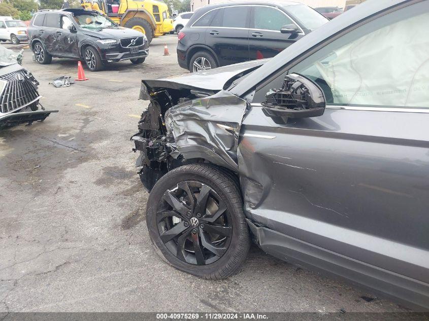 VOLKSWAGEN TAOS 1.5T SE 2024