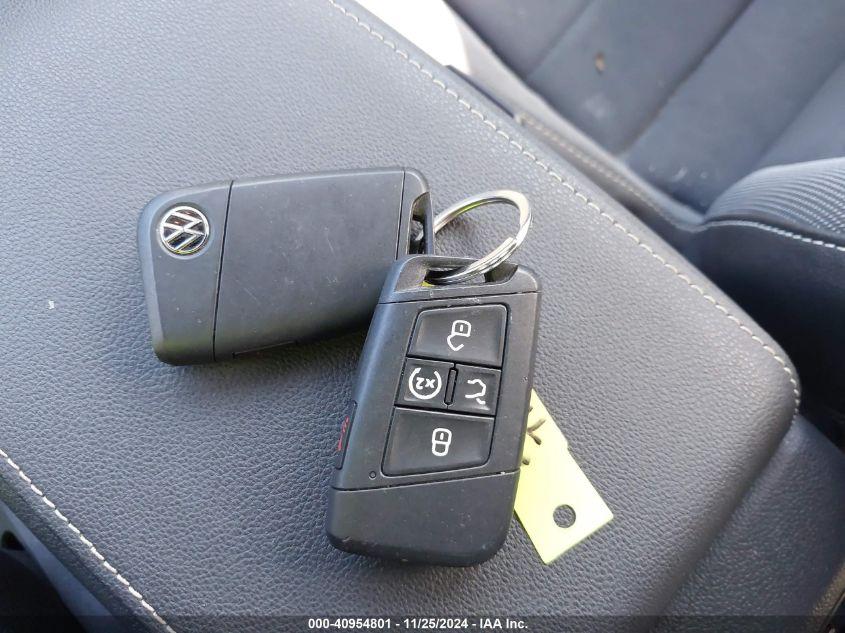 VOLKSWAGEN TAOS 1.5T SE 2024