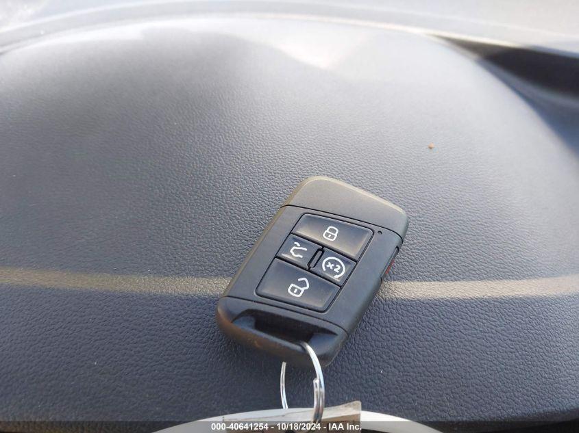 VOLKSWAGEN TAOS 1.5T SE 2024