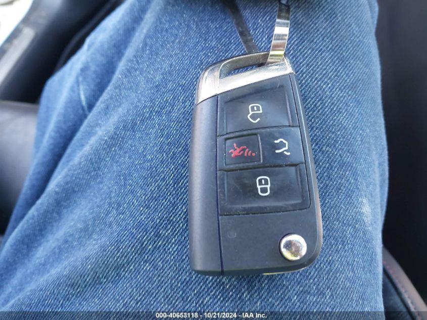 VOLKSWAGEN GOLF GTI 2.0T AUTOBAHN/2.0T S/2.0T SE 2021