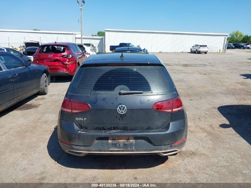 VOLKSWAGEN GOLF  2021