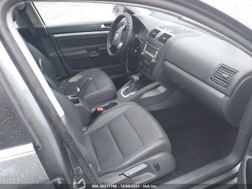 VOLKSWAGEN JETTA SE 2009