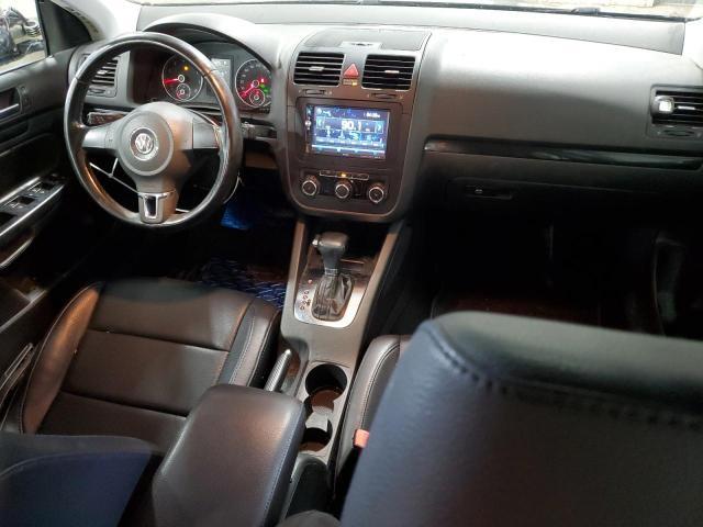 VOLKSWAGEN JETTA SE 2010