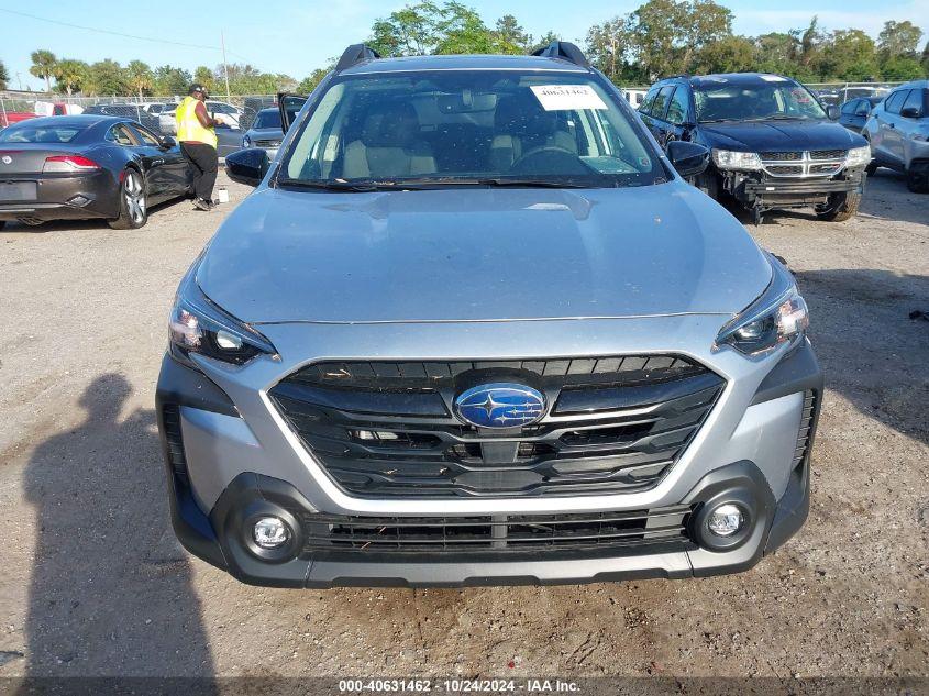 SUBARU OUTBACK ONYX EDITION 2025