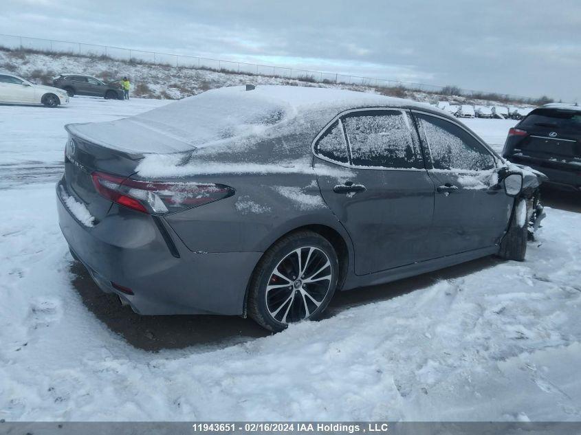 TOYOTA CAMRY LE 2018