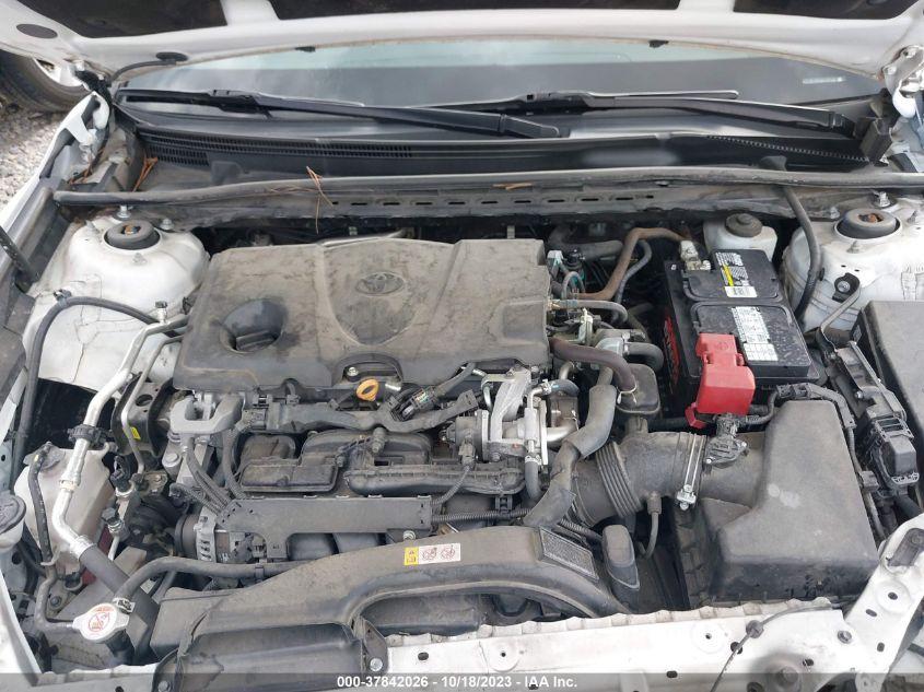 TOYOTA CAMRY SE 2019