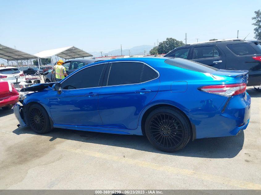 TOYOTA CAMRY XSE 2018