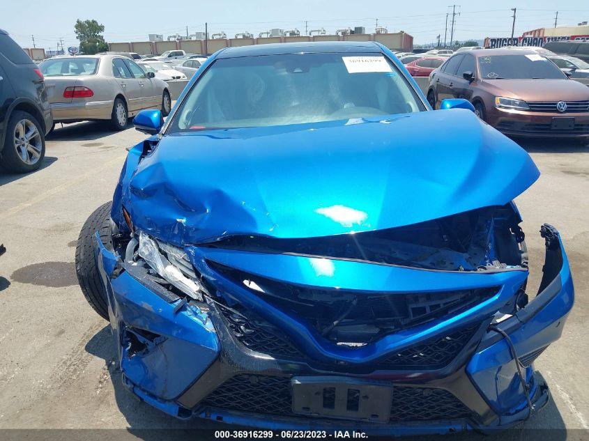 TOYOTA CAMRY XSE 2018