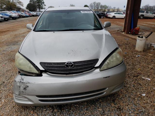 TOYOTA CAMRY LE 2004