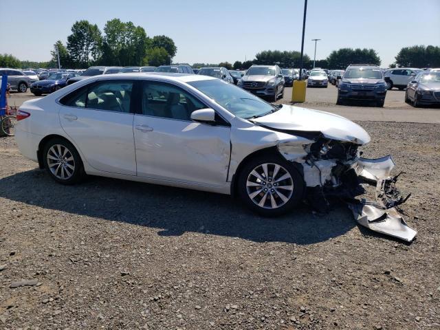 TOYOTA CAMRY LE 2015