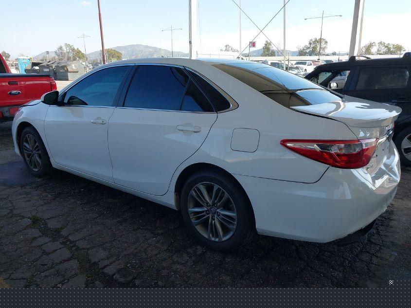 TOYOTA CAMRY SE 2016