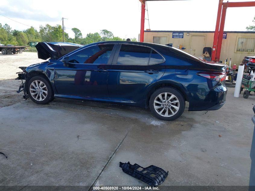 TOYOTA CAMRY LE 2021