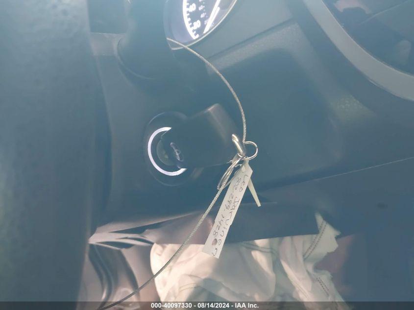 TOYOTA CAMRY LE 2020