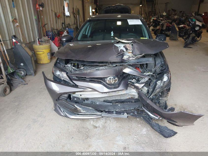 TOYOTA CAMRY LE 2020