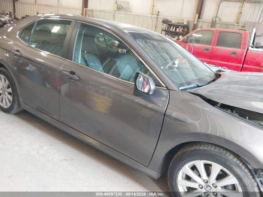 TOYOTA CAMRY LE 2020