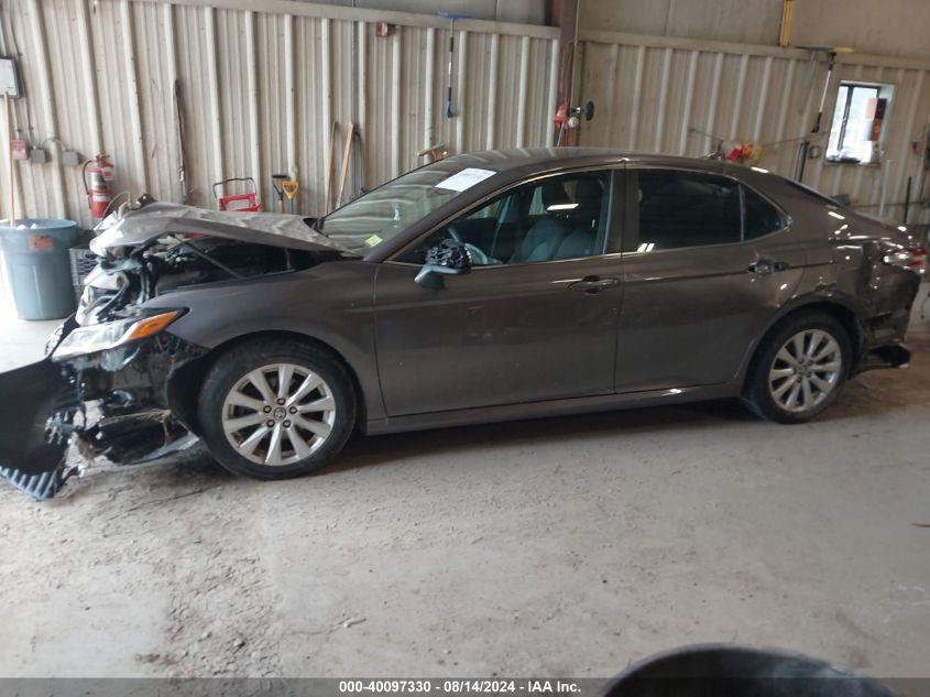 TOYOTA CAMRY LE 2020