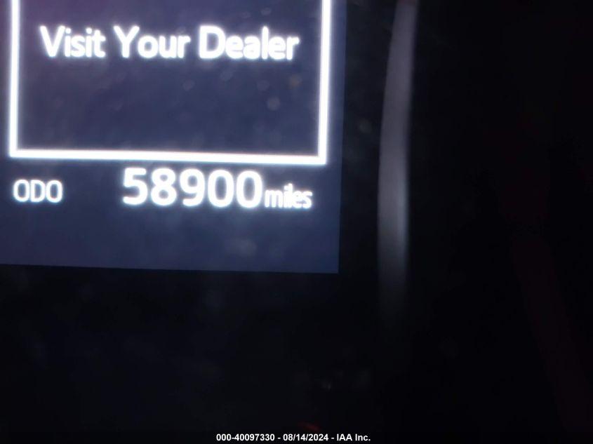 TOYOTA CAMRY LE 2020