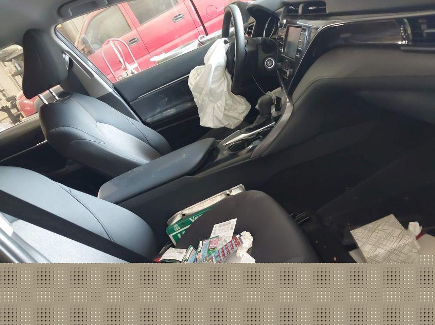 TOYOTA CAMRY LE 2020