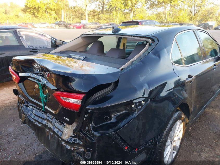 TOYOTA CAMRY LE 2020