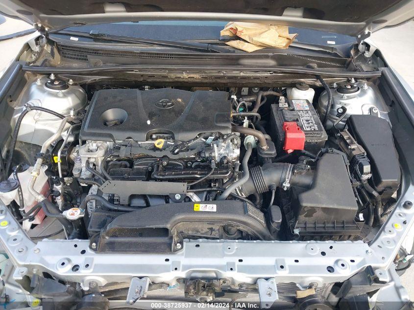 TOYOTA CAMRY LE 2021