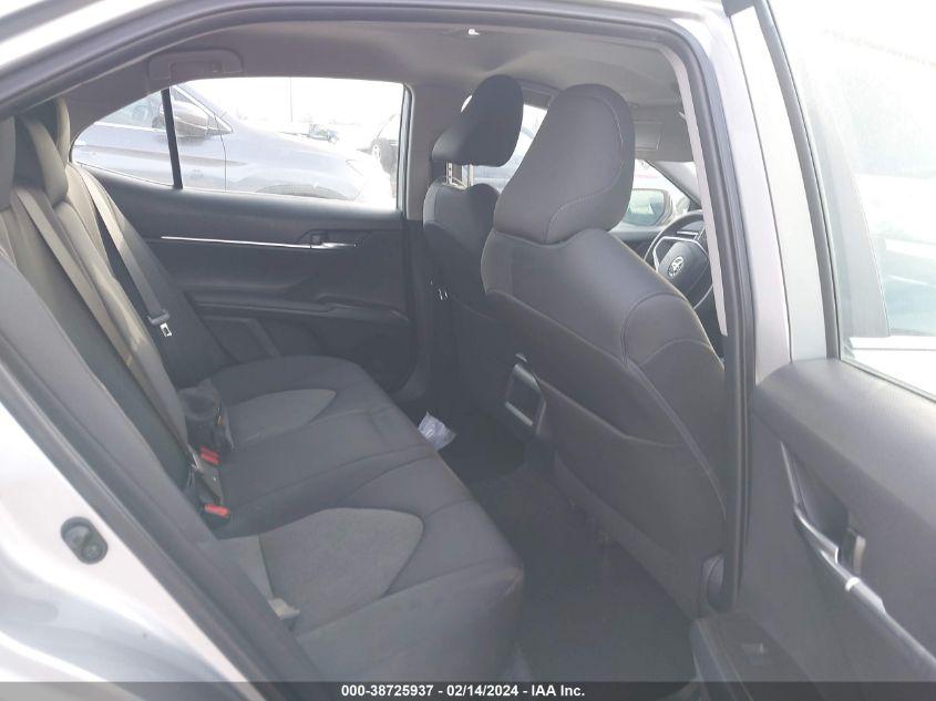 TOYOTA CAMRY LE 2021