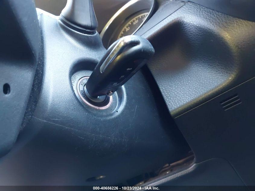 TOYOTA CAMRY LE 2020