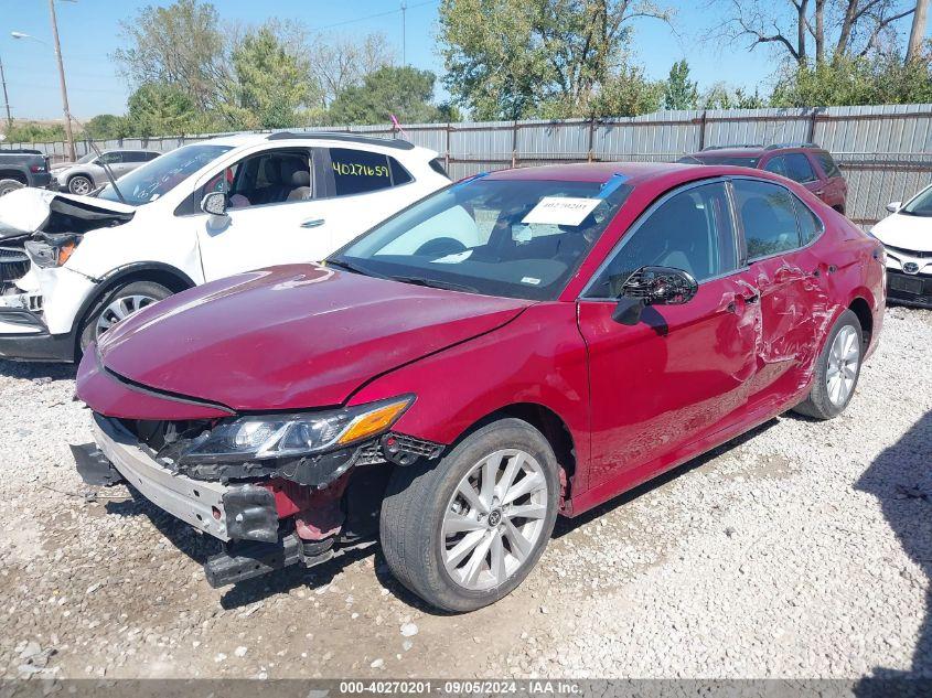 TOYOTA CAMRY LE 2022