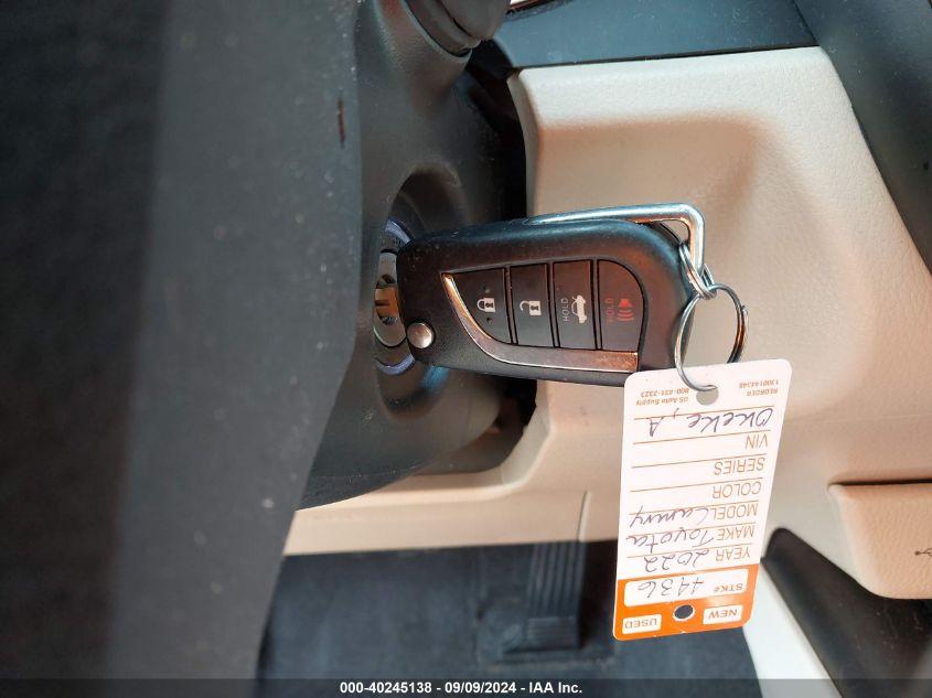 TOYOTA CAMRY LE 2022