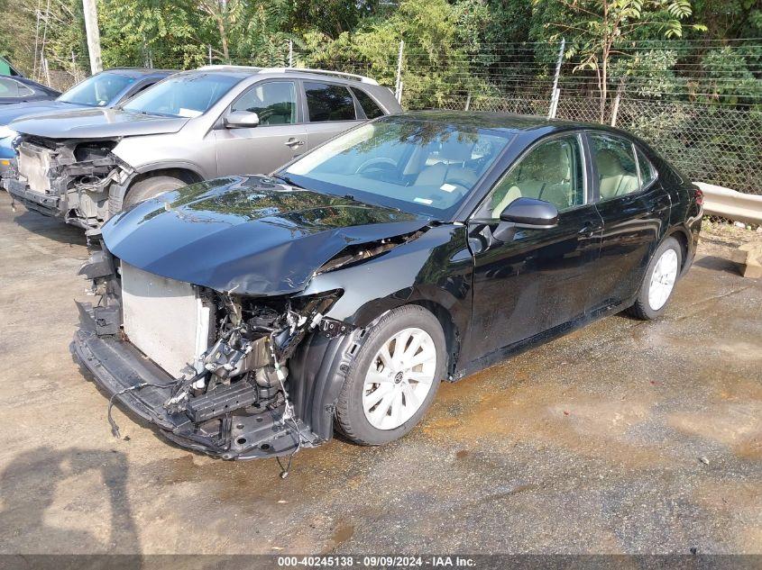 TOYOTA CAMRY LE 2022