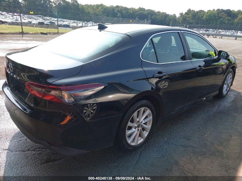 TOYOTA CAMRY LE 2022