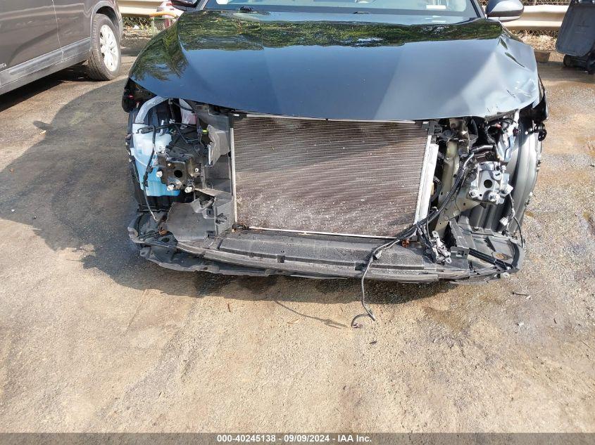 TOYOTA CAMRY LE 2022