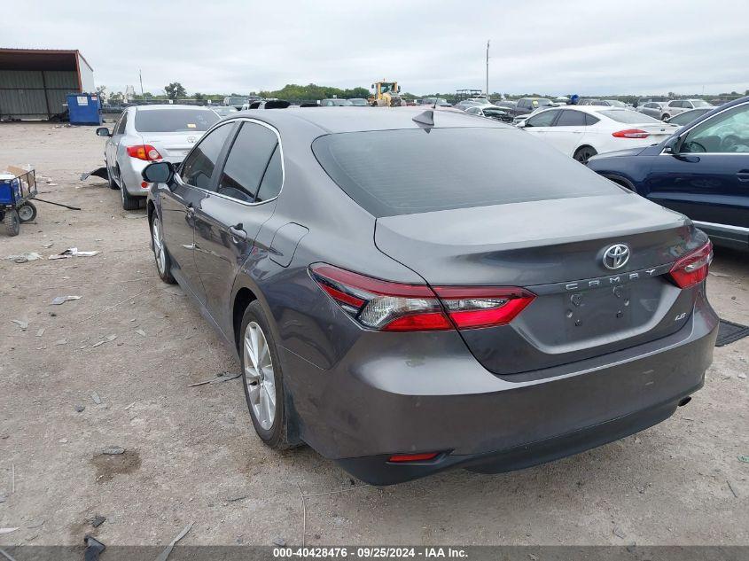 TOYOTA CAMRY LE 2024