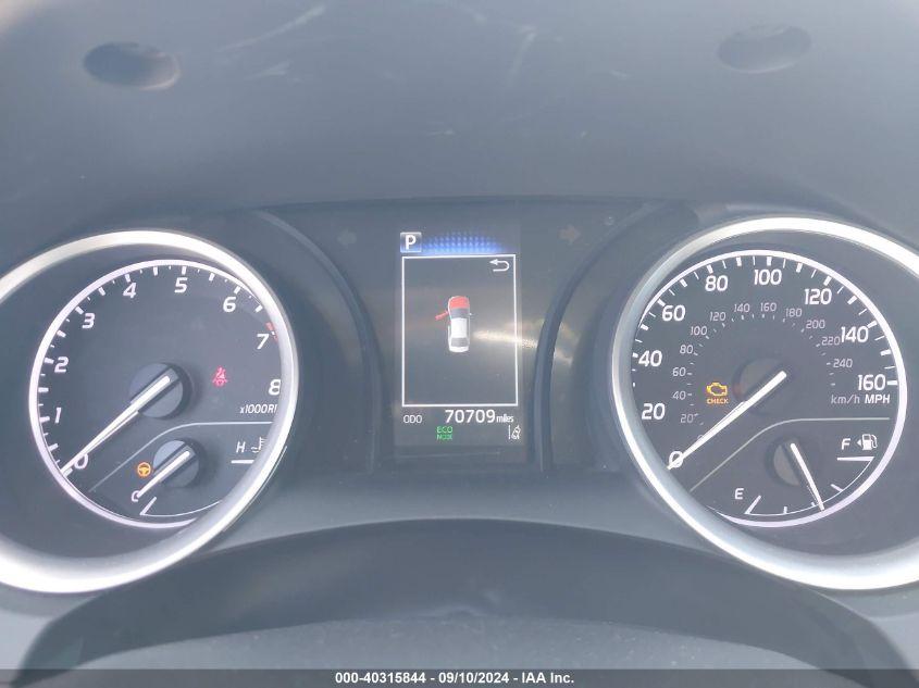 TOYOTA CAMRY LE 2022