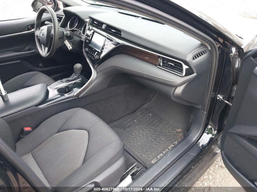 TOYOTA CAMRY LE 2020