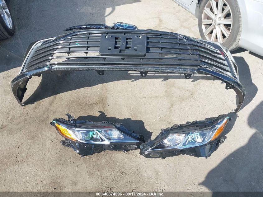 TOYOTA CAMRY LE 2024