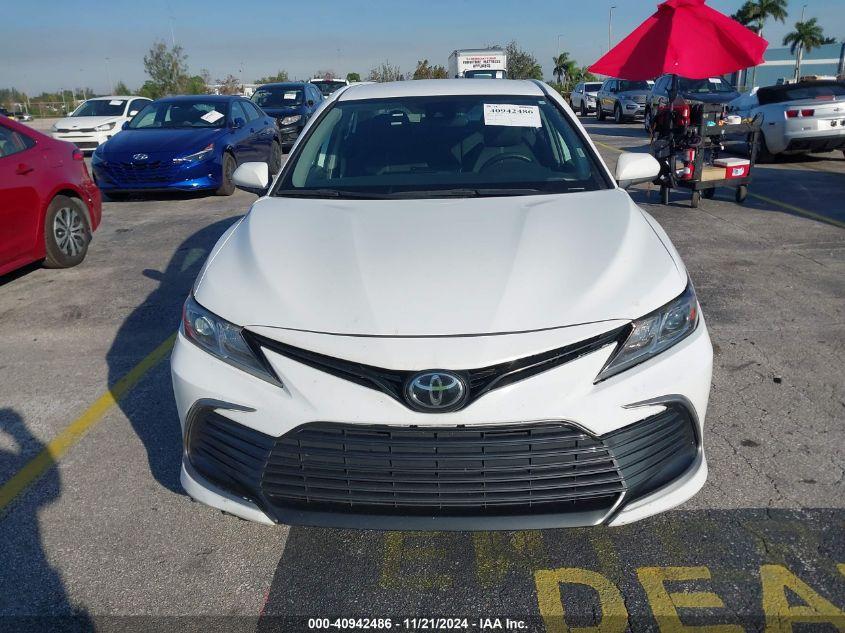 TOYOTA CAMRY LE 2022