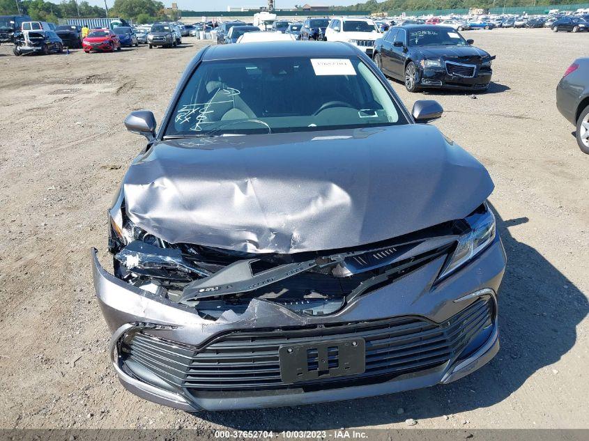 TOYOTA CAMRY LE 2023