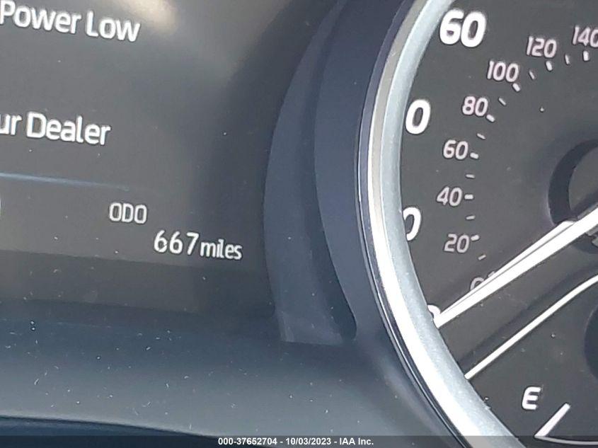 TOYOTA CAMRY LE 2023